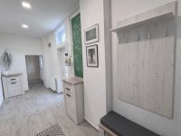 Eladó téglalakás, Pécsett 79.99 M Ft, 3 szobás