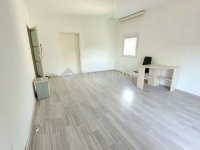 Eladó panellakás, Pécsett 52 M Ft, 2 szobás