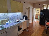 Eladó családi ház, Cegléden 35 M Ft, 4 szobás