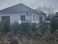 Eladó családi ház, Alsónémediben 120 M Ft, 6 szobás