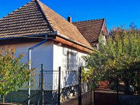 Eladó családi ház, Százhalombattán 89.9 M Ft, 5 szobás