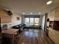 Eladó téglalakás, Zalaegerszegen 78.5 M Ft, 2+1 szobás