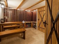 Eladó családi ház, Taksonyon 275 M Ft, 4 szobás