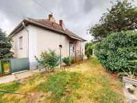 Eladó családi ház