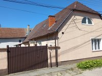 Eladó családi ház, Szekszárdon 42.9 M Ft, 4 szobás