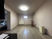 Eladó családi ház, Monoron 34.9 M Ft, 2 szobás