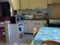 Eladó családi ház, Celldömölkön 35 M Ft, 5 szobás