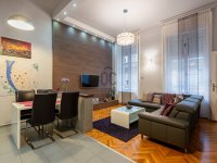 Kiadó téglalakás, albérlet, VI. kerületben, Király utcában