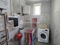 Eladó családi ház, Tápiószecsőn 57.9 M Ft, 3 szobás