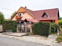 Eladó családi ház, Pécsett 119 M Ft, 4 szobás