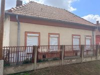 Eladó családi ház, Biharnagybajomban 9.5 M Ft, 2 szobás
