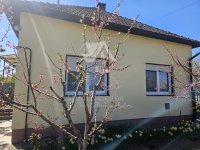 Eladó családi ház, Cibakházán 30 M Ft, 3 szobás