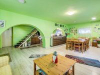 Eladó családi ház, Gödön 160 M Ft, 12 szobás