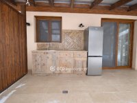 Eladó családi ház, Ráckevén 190 M Ft, 6 szobás