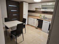 Kiadó téglalakás, albérlet