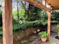 Eladó családi ház, Szentendrén 200.8 M Ft, 6 szobás