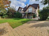 Eladó családi ház, XVII. kerületben 256 M Ft, 5 szobás