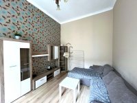 Eladó téglalakás, V. kerületben 79.9 M Ft, 2 szobás