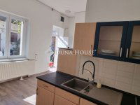 Eladó téglalakás, Pécsett 55 M Ft, 2 szobás