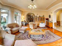 Eladó családi ház, Kecskeméten 188 M Ft, 7 szobás