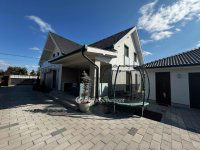 Eladó családi ház, Debrecenben 249.999 M Ft, 6 szobás