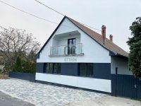 Eladó családi ház, Balatonszárszón 123 M Ft, 5 szobás