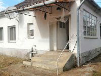 Eladó családi ház, Csörnyeföldön 15.9 M Ft, 2 szobás