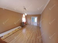 Eladó téglalakás, Dombóváron 38.9 M Ft, 3 szobás