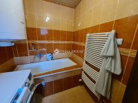 Eladó családi ház, Balatonszabadiban 89.9 M Ft, 5 szobás