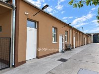 Eladó ipari ingatlan, Várpalotán 79.9 M Ft / költözzbe.hu