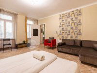 Kiadó téglalakás, albérlet, VI. kerületben, Révay közben