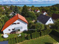 Eladó családi ház, Balatonalmádiban 99.9 M Ft, 4+1 szobás