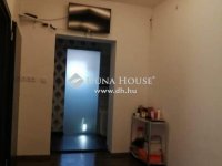 Eladó családi ház, Vecsésen 89.9 M Ft, 4 szobás