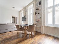 Eladó téglalakás, VI. kerületben 229 M Ft, 6 szobás