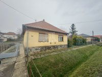 Eladó családi ház