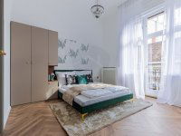 Eladó téglalakás, VI. kerületben 185 M Ft, 4 szobás