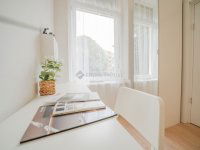 Eladó téglalakás, XII. kerületben 109.9 M Ft, 3 szobás