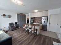 Eladó téglalakás, Tatabányán 66.8 M Ft, 3 szobás