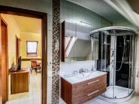 Eladó hotel, Hévízen 461.615 M Ft / költözzbe.hu