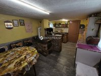 Eladó családi ház, Kunszentmiklóson 32 M Ft, 3 szobás