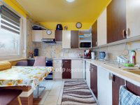 Eladó panellakás, Nyíregyházán 48 M Ft, 2+1 szobás