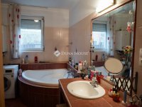 Eladó sorház, Vecsésen 133.9 M Ft, 5 szobás