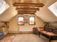 Eladó családi ház, Budaörsön 234.9 M Ft, 10 szobás