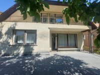 Eladó családi ház, Mogyorósbányán 98 M Ft, 8 szobás