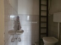 Eladó családi ház, Pécsett 85 M Ft, 7 szobás
