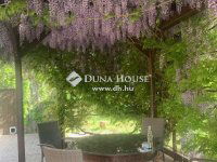 Eladó családi ház, Szadán 130 M Ft, 3 szobás