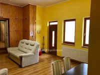 Eladó családi ház, Eplényen 99.99 M Ft, 4+2 szobás