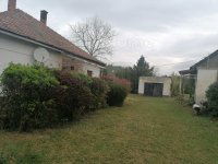 Eladó családi ház, Balatonbogláron 36.9 M Ft, 2+1 szobás