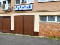 Eladó üzlethelyiség