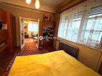 Eladó családi ház, III. kerületben 159 M Ft, 5 szobás